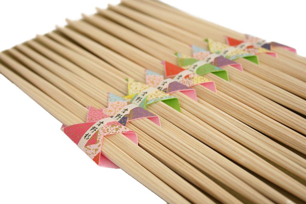 Kikusui Yoshino Cedar Ranchu Chopsticks Premium Disposable Chopsticks for Hospitality and Guests (10 Pairs) -