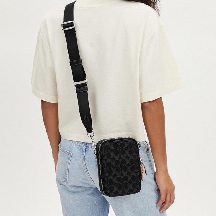 Coach Stanton 12 Classic Logo Zipper Closure Fabric With Leather Mini Crossbody Bag Unisex crossbody bag Black CO946-SVBK