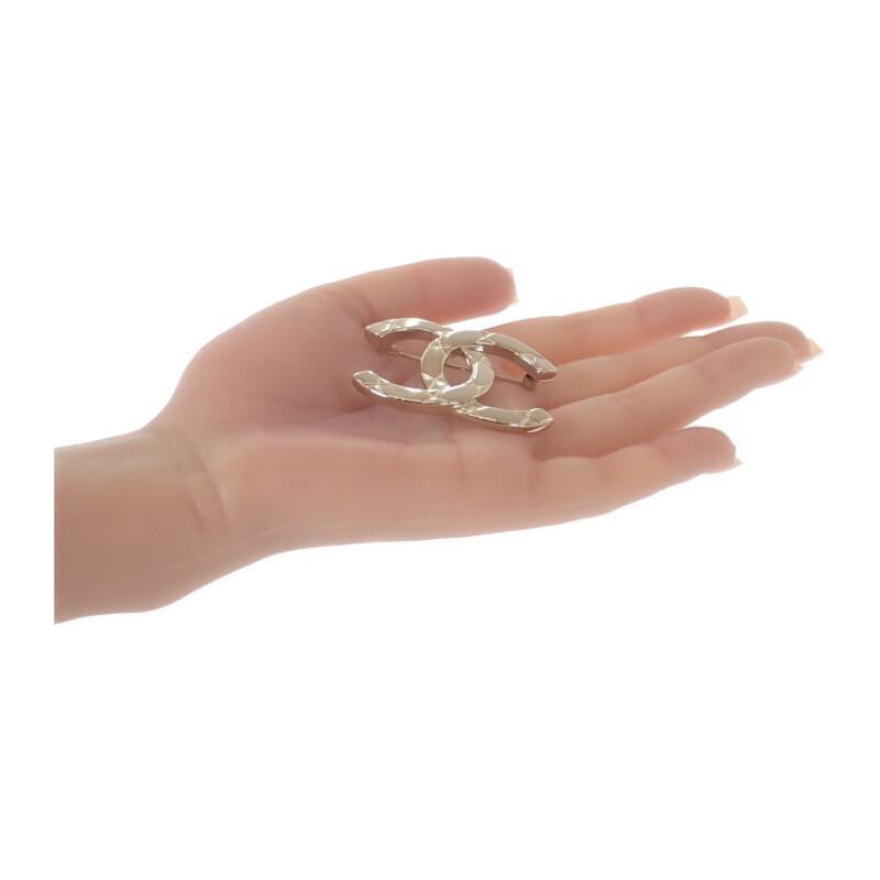 CHANEL  B25P Brooch gold metal Women