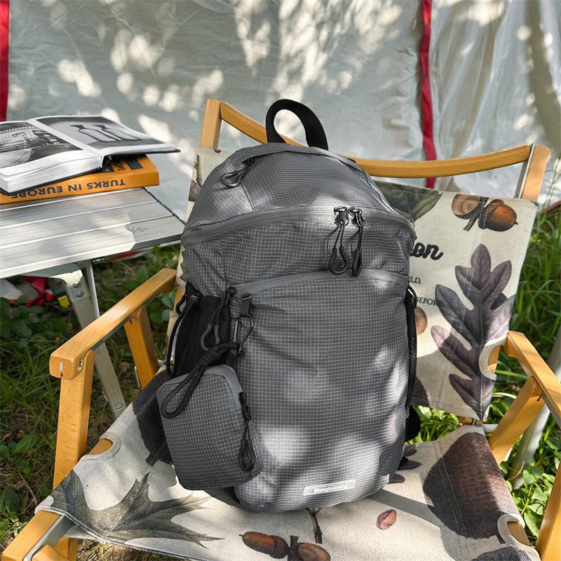 Outdoor Lightweight Travel Bag Unisex Sports Cycling Bag Solid Color Water-Repellent Backpack with Coin Purse