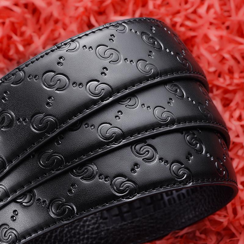 Cinto de Couro Masculino de Alta Qualidade com Fivela Automática, Padrão Moderno de C Duplo, Versátil para Uso Empresarial e Casual.