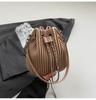 This Year, Niche Pleated Bags Are Popular, Women's 2025 New Spring and Summer Messenger Bags, Handbags, Korean Versatile Bucket Bags.