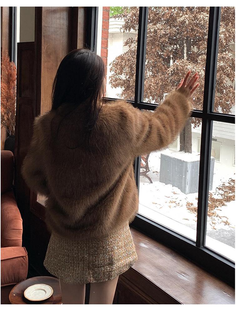 Women's Brown Faux Fox Fur Coat - Winter Chic, Elegant, Thick Mink-Style Top