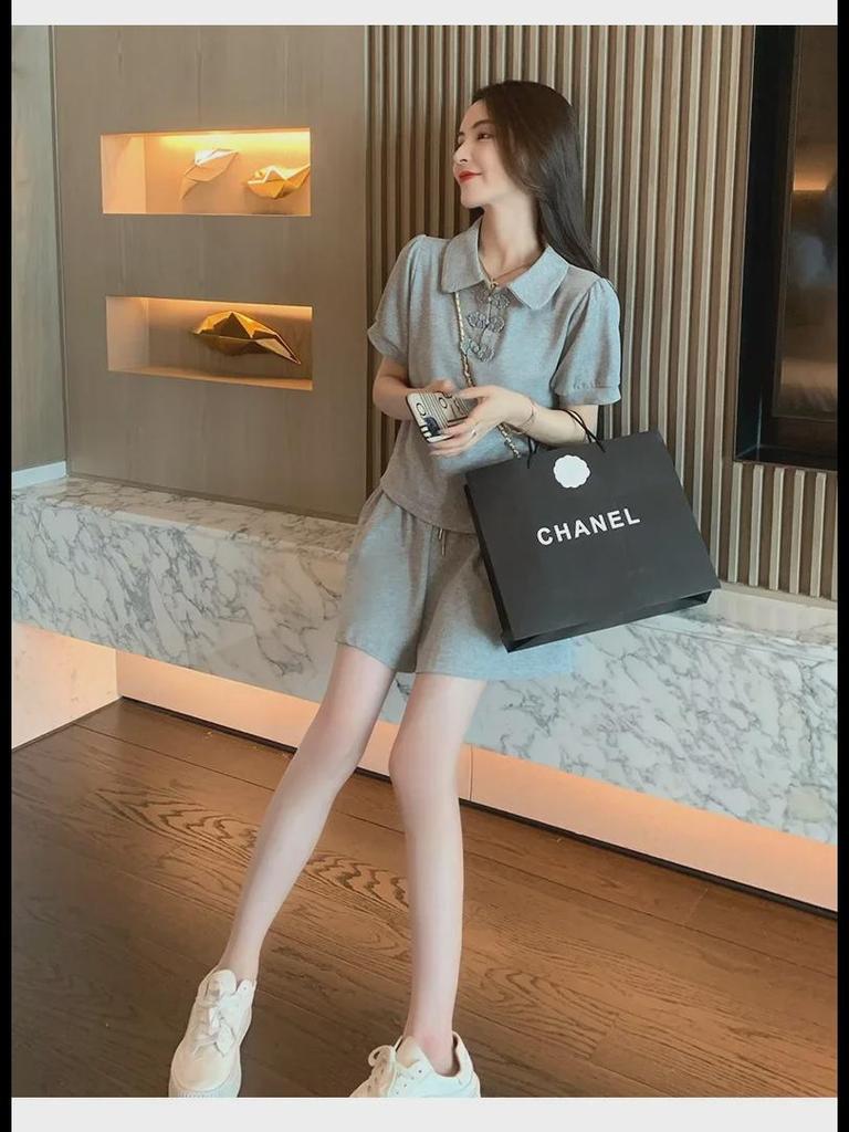 Summer Sports Suit: Stylish, Youthful, and Playful Two-Piece Set with Short Sleeves and Shorts