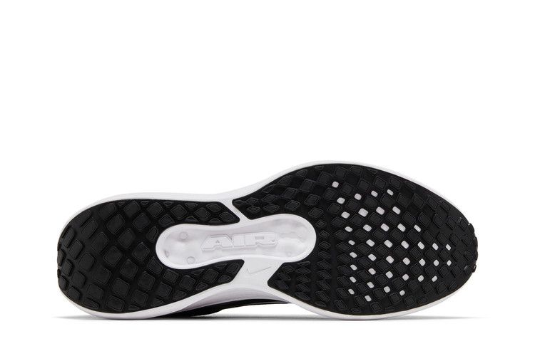 Nike Winflo 11 Black White