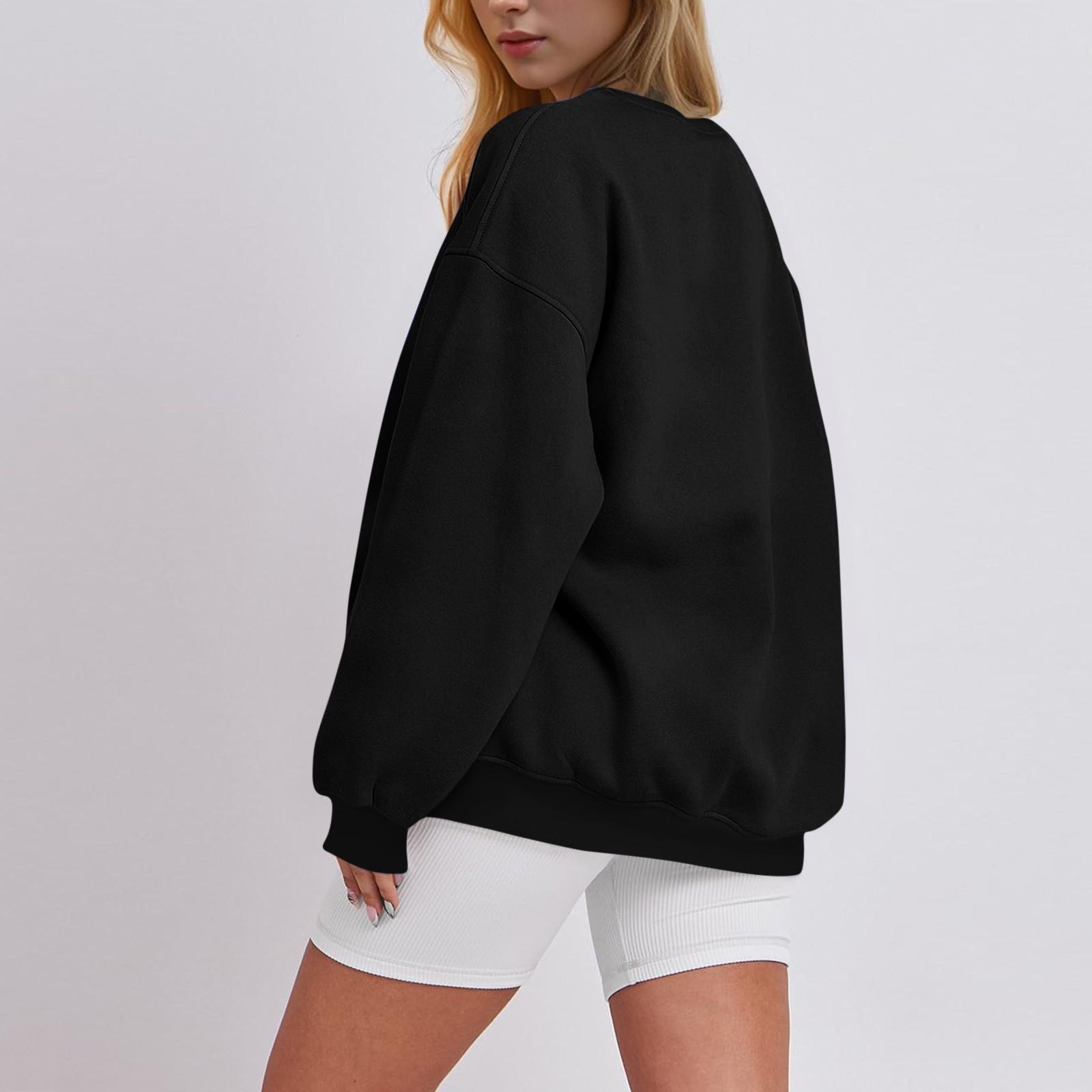 Женская мода с круглым вырезом — фото 6