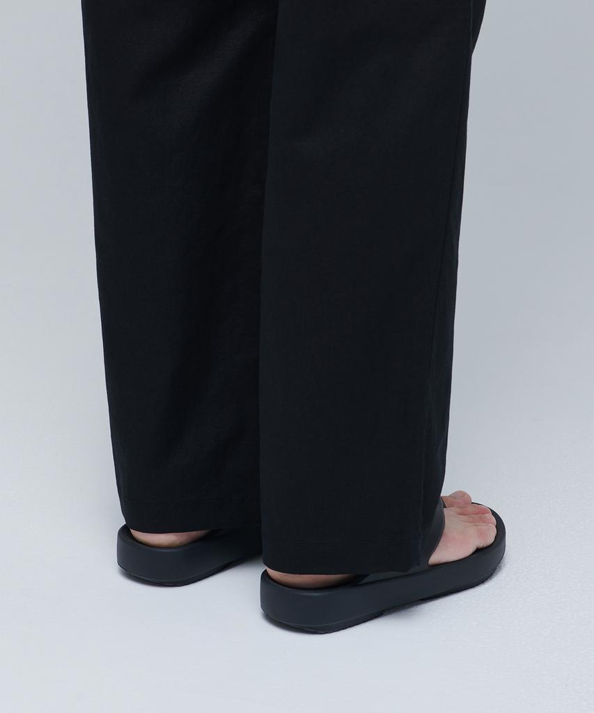 MUSINSA STANDARD Cotton Linen Two-Tuck Wide Pants [Black]