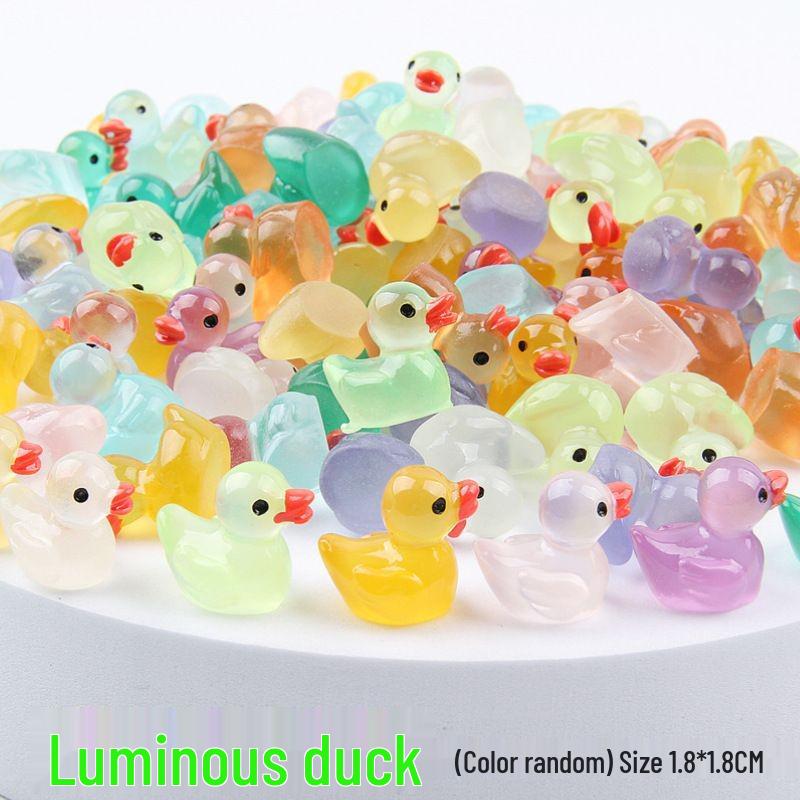 Glowing Duck Ornaments - Creative Luminous Toys for Kids, Perfect for Festivals, Small Gifts, and Kindergarten Prizes