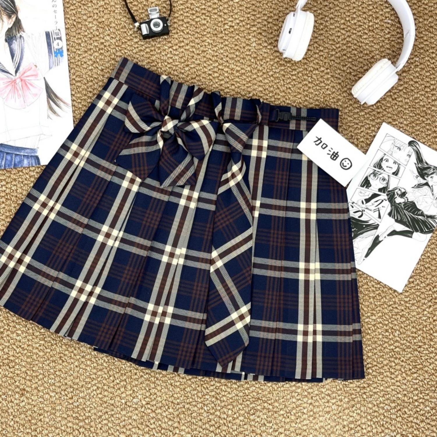 

Large Brown Japanese-Style High-Waist Pleated Plaid Mini Skirt for Women M