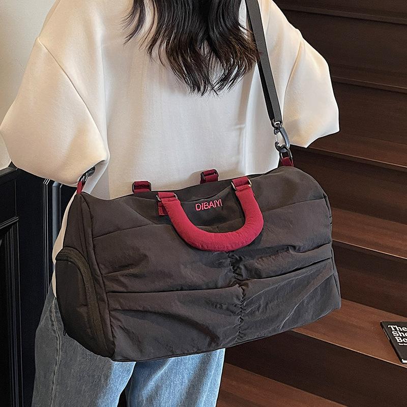 Sports fitness bag Women's wet and dry separation swimming bag Large capacity portable short-distance travel bag Business trip storage duffel bag