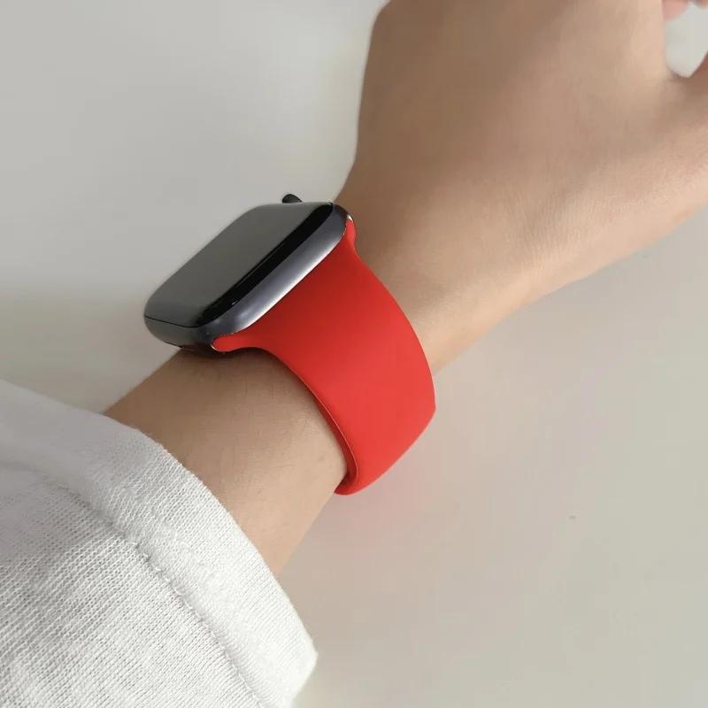 Straps For Watch 10 46 Mm 49mm 44 Mm 45mm 40mm 42mm 41mm 38mm Sport Bracelet iWatch Series 9 8 7 SE Ultra 2 Silicone Band