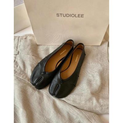 Women's Pleated Split-Toe Sheepskin Hoof Flat Slip-on Ballet Shoes