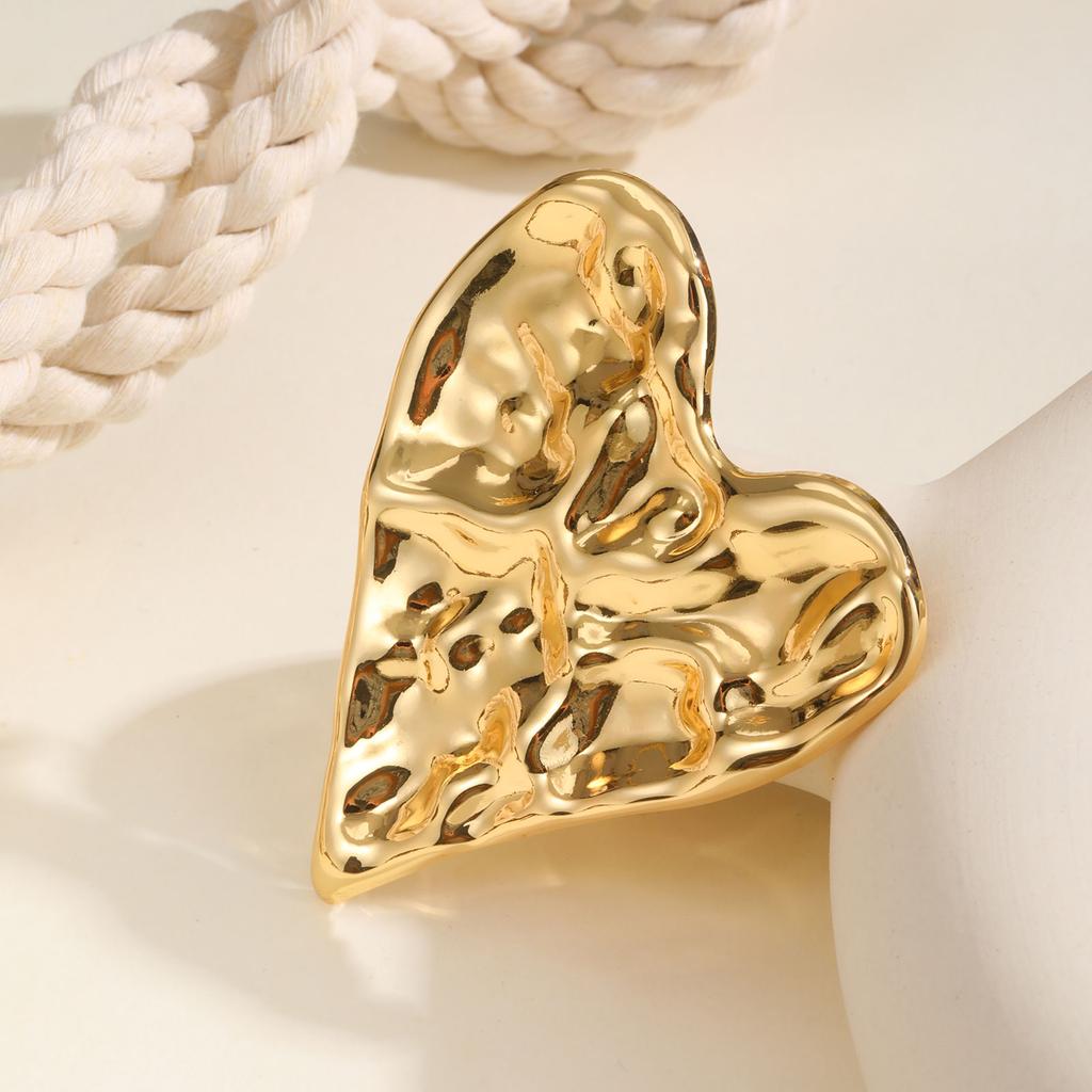 Luxurious Exaggerate Heart Shape Brooch for Women,Vintage Stainless Steel Pins Broochs,Special Jewelry Mother's Day Gift