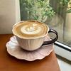 Tabaklı Seramik Çay Fincanları, Kadınlar İçin 300ml Çiçekli Latte Kupaları, Zarif Kahve Kupası, Mikrodalga Bulaşık Makinesi Güvenli Sıcak İçecek Kupası