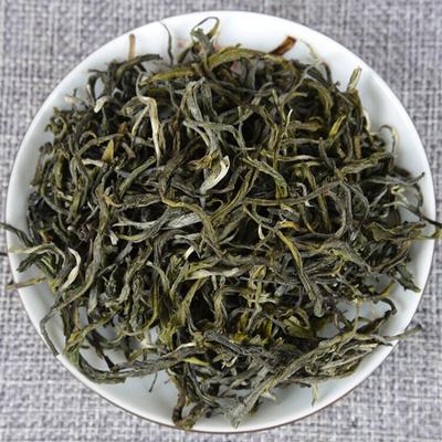 500 g zeleného čaje Yunnan Mao Feng