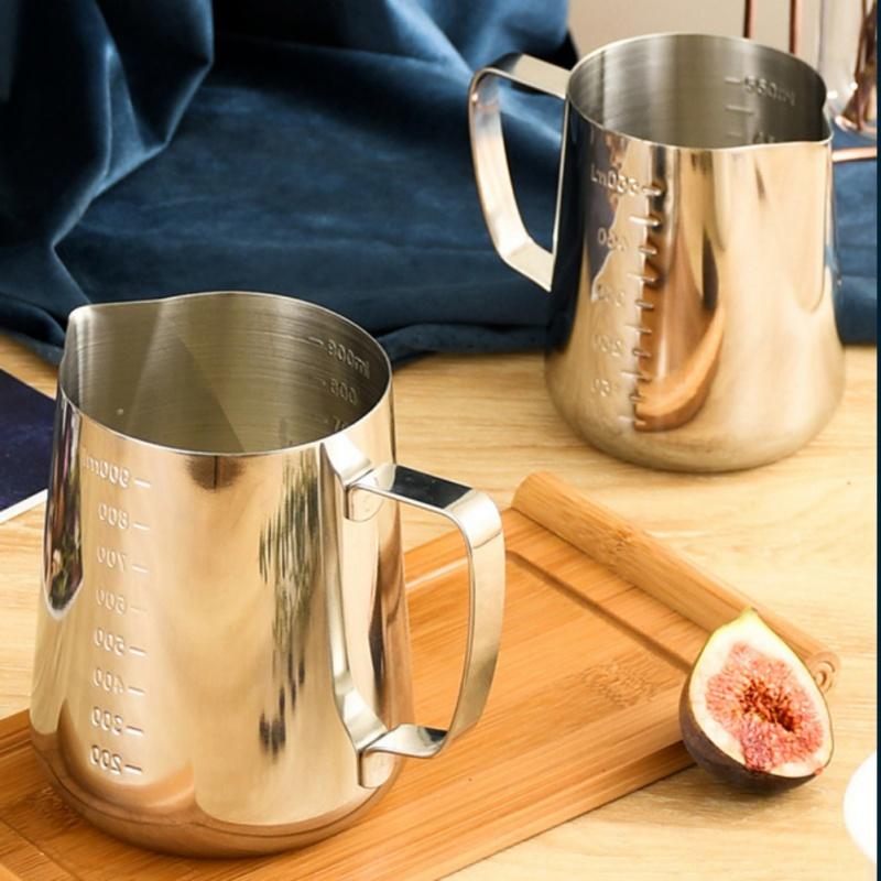 Nerezová ocel Tažná nádoba Gravírování Měřicí pohár Pěnový pohár na mléko, 350/600/1000ml