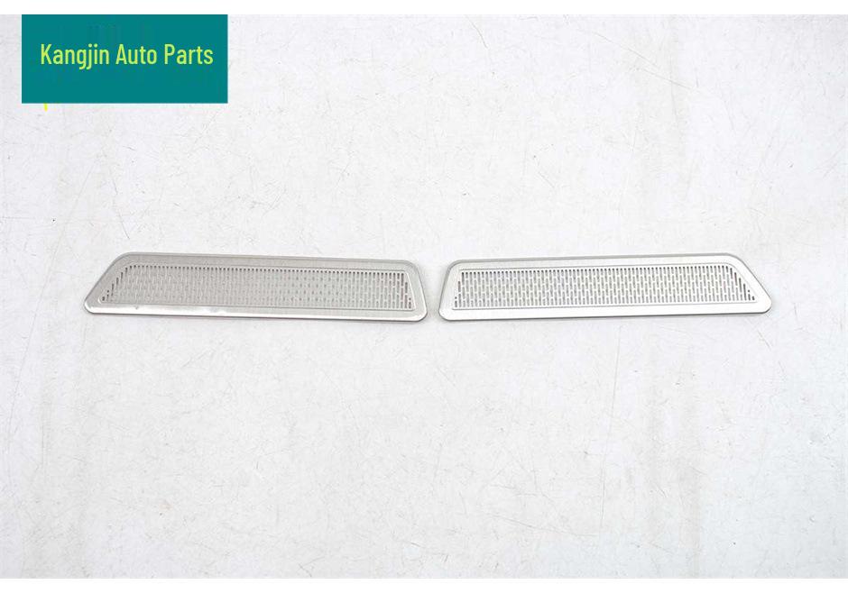 Stainless Steel Dustproof Speaker Cover for LEVC 2025 Model Wing Zhen L380 Silver Interior Front Hood