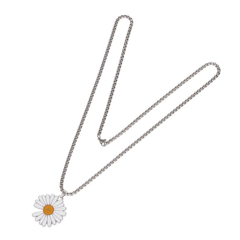 Daisy Necklace Sun Flower Pmo Chrysanthemum Gd Lightning Small Daisy Pendant Men'S And Women'S Pendant Jewelry Necklace