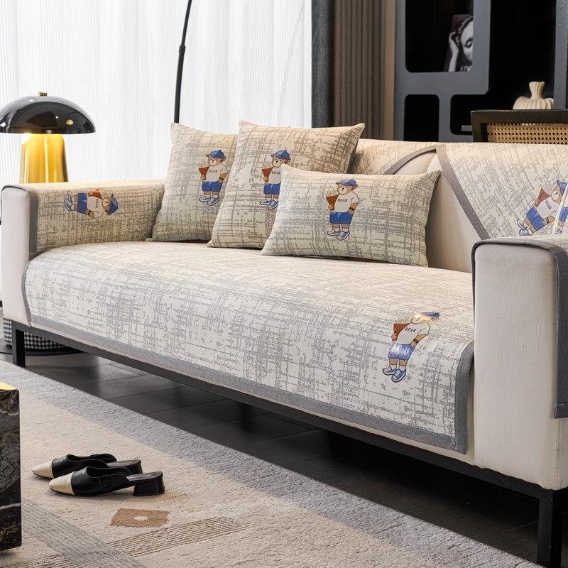 

New Cartoon Ice Silk Sofa Cushion Summer Mat Seat Cushion Non-Slip Advanced Sofa Cover Summer Cover 70*70cm
