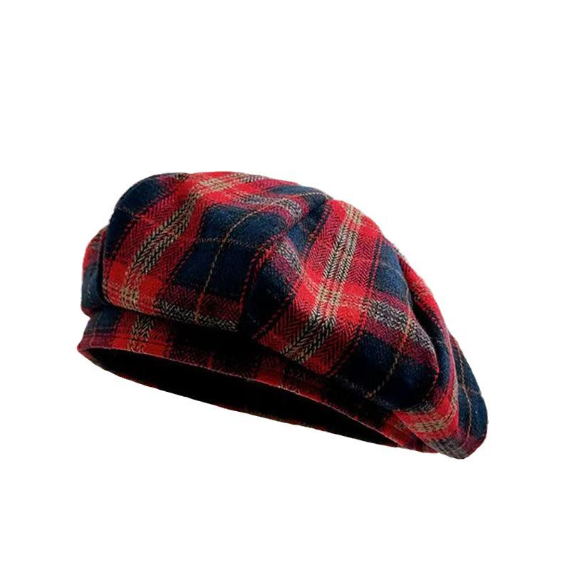Retro Red Plaid Beret: Niche Design, Versatile Christmas Octagonal Hat, Light Luxury Style