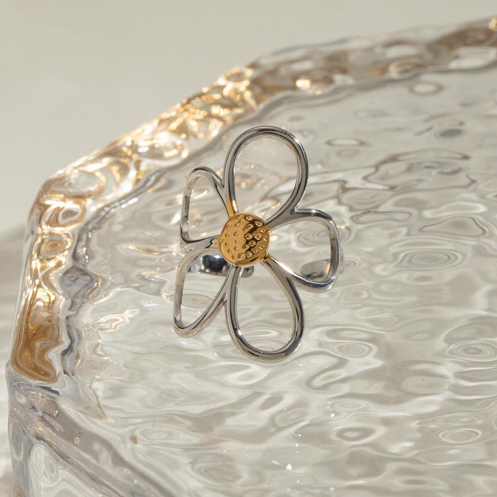 Wanxing Retro Flower Design Gold & Silver Adjustable Open Ring