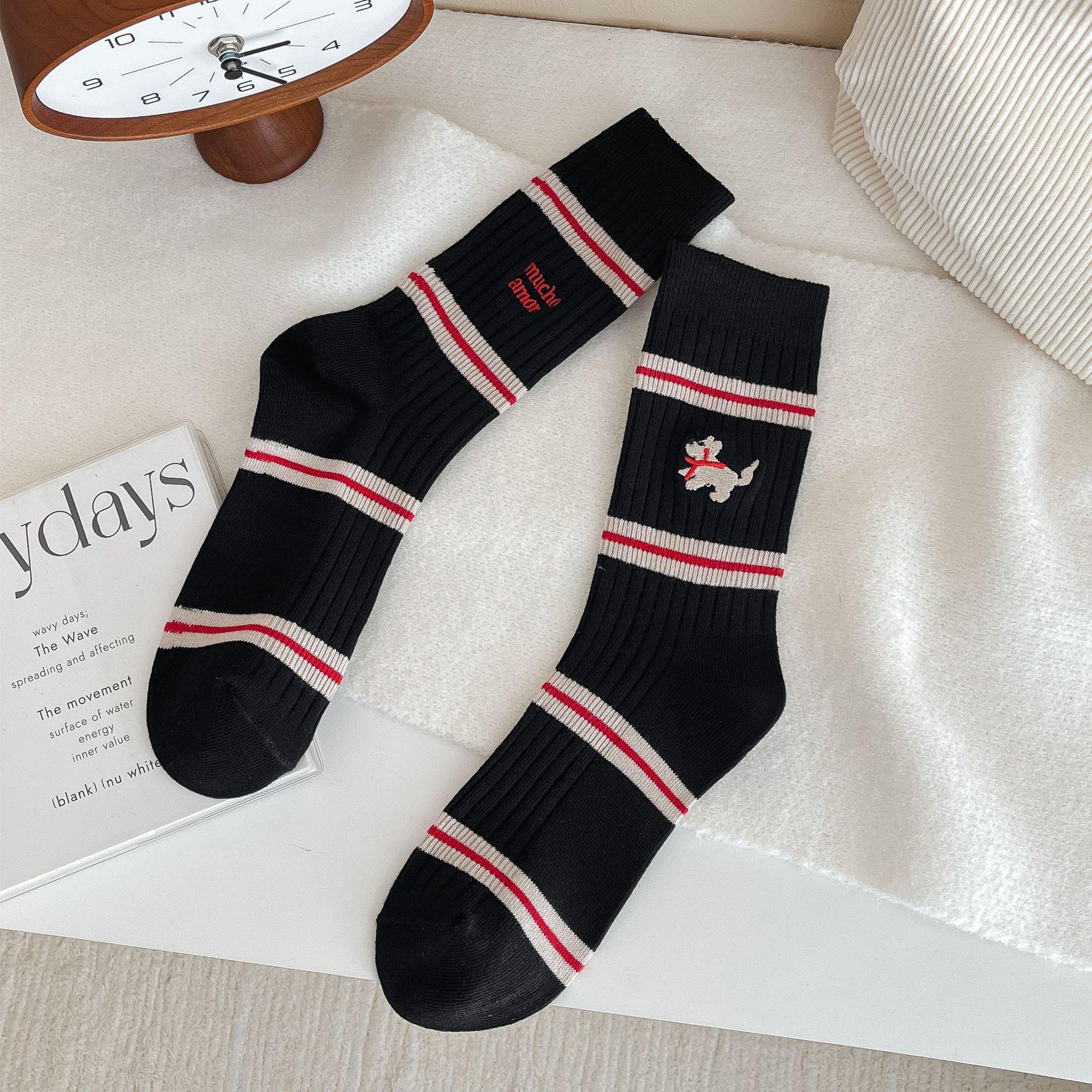 

Red Striped Socks Women S Mid-Tube Anti-Odor And Sweat-Absorbing Spring And Autumn Cotton Socks Breathable And Sweat-Absorbing Stockings One size fits all чорний