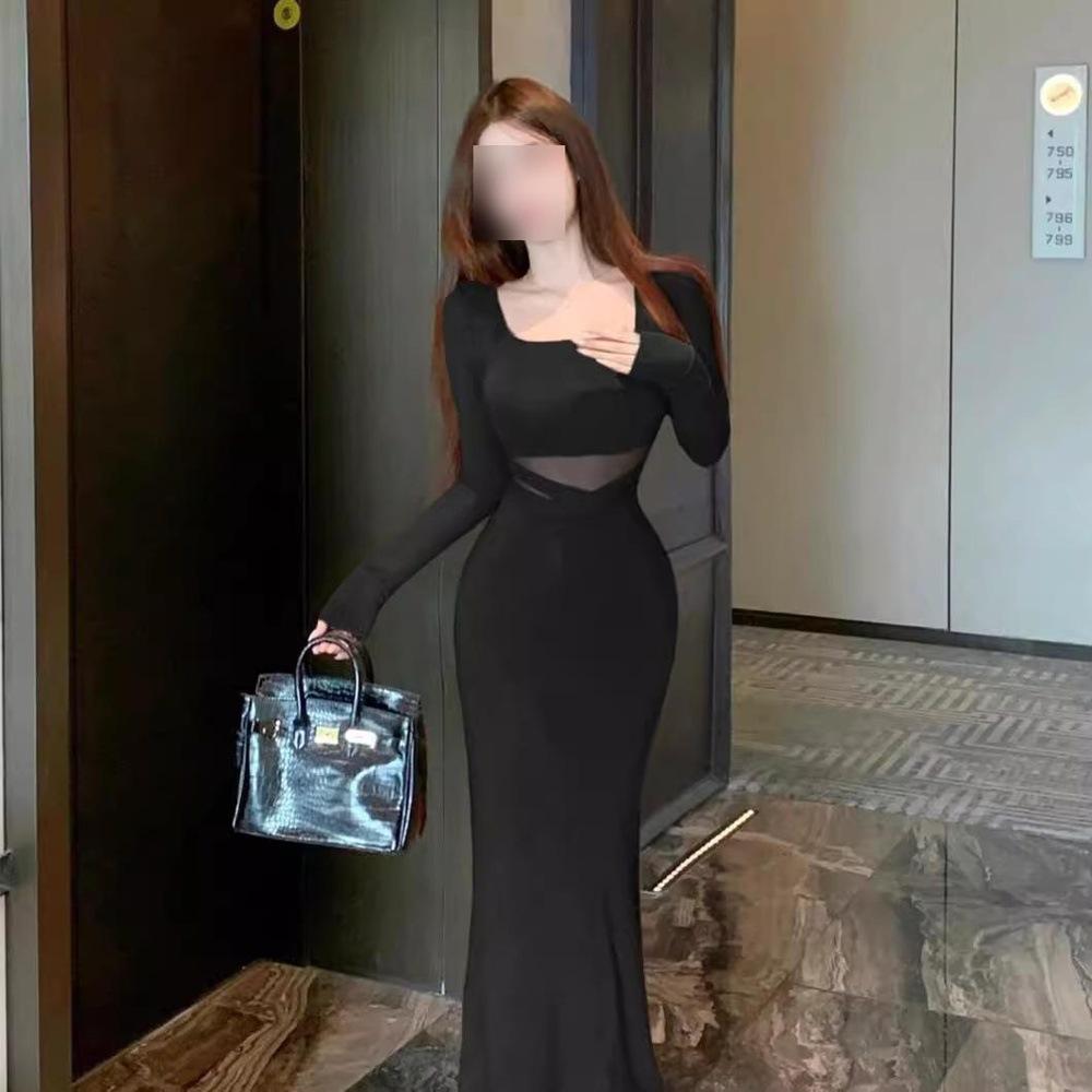 Retro Square Neck Long-sleeved Dress for Women's Autumn and Winter Light and Mature Temperament Mesh Stitching Hip-wrapped Fishtail Long Dress