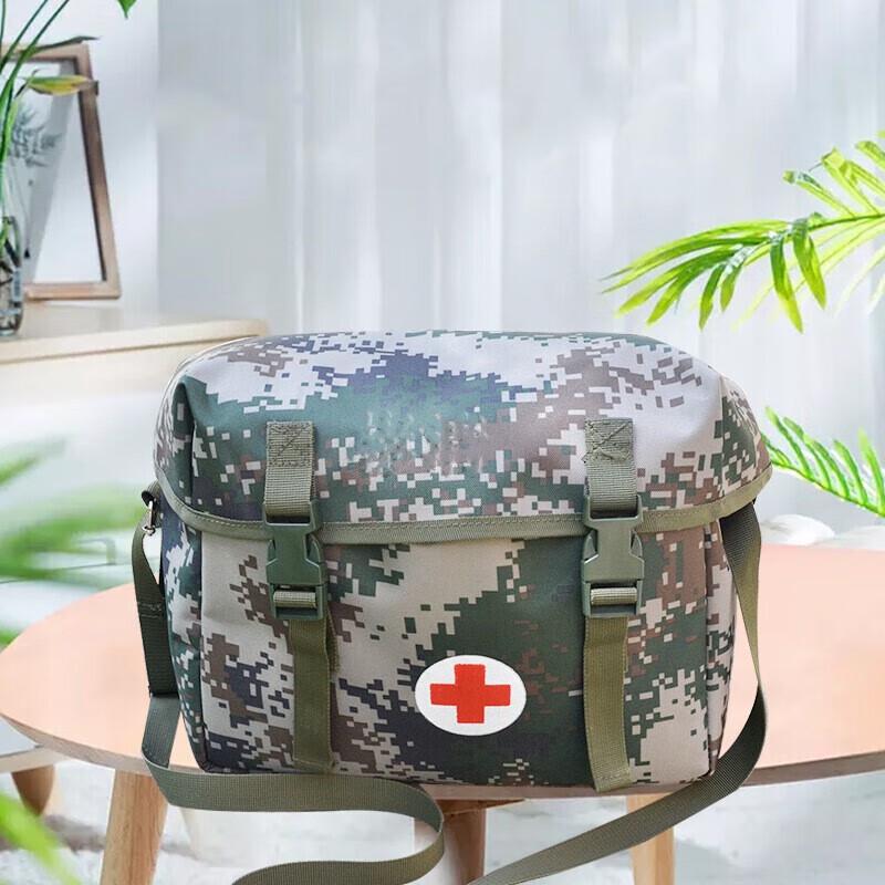GOWKE A1 Camouflage Field First Aid Kit