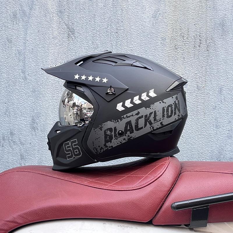 Street Fighter Motorcycle Helmet Men's and Women's Full Helmet Four Seasons Locomotive Retro Detachable Combination Helmet