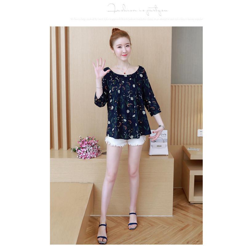 Elegant Womens Floral Print Casual Long Tops Shirt With Loose Vintage Ethnic Design And Crew Neck