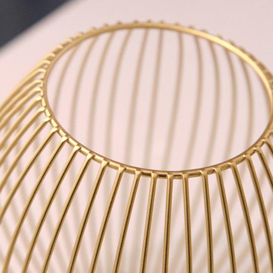 Metal Wire Cage Pillar Candle Holder Vintage Hollow Out Tea Light Holder for Fireplace Mantel Table Centerpiece