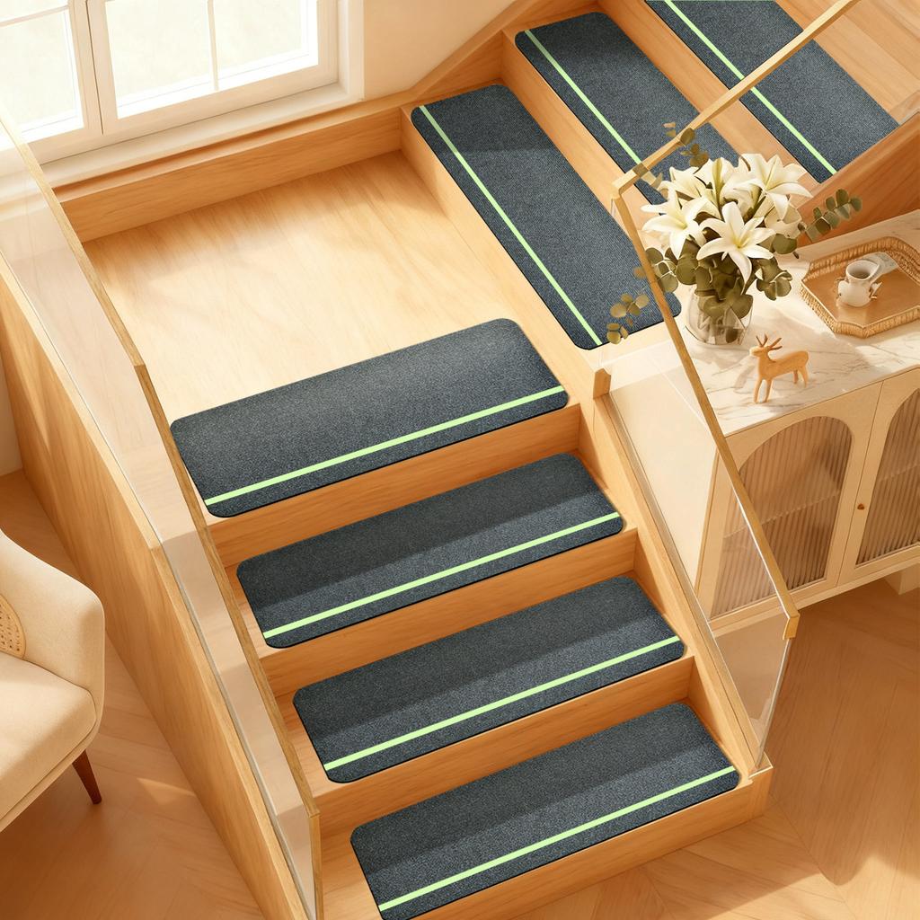 Luminous Anti-skid Stair Mat Solid Wood Staircase Foot Mats Step Mute Pad Luminous Guidance for Home Step Rugs Cutting Freely Effective Water Absorpt