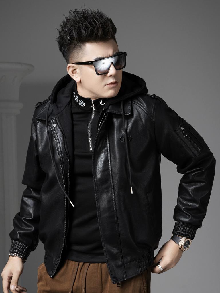 European Leather Jacket for Men 2025 New Winter Trendy Brand Fleece-Lined Casual Stylish Hooded Faux Two-Piece Leather Jacket