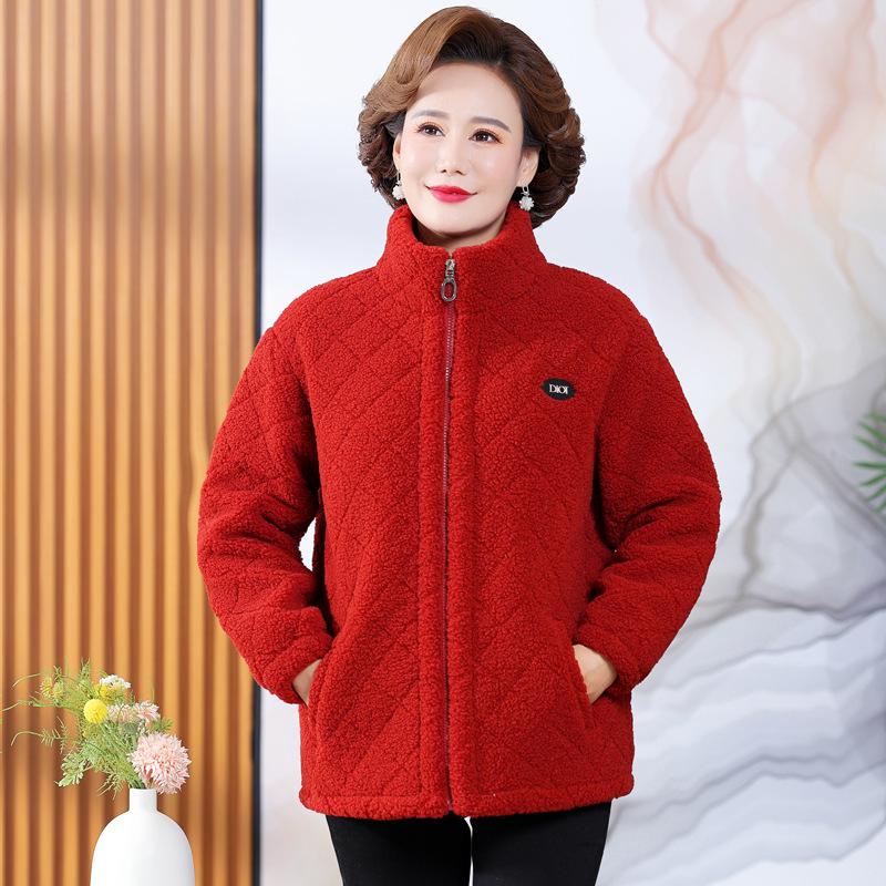 Mom's Autumn/Winter Velvet Hoodie: Thick, Short, Plus Velvet Jacket for Fashionable Middle-Aged and Elderly Women.