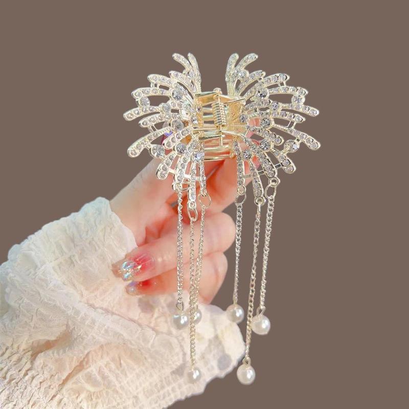 Exquisite Rhinestone Butterfly Fringe Hair Claw Korean New Ponytail Braid Pearl Hair Clip Girl Crab Metal Headdress Gift