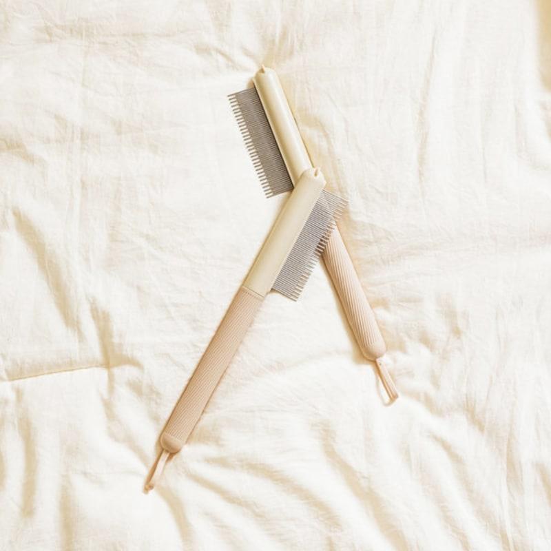 Perie dreaptă cu pieptene dublu [Animal de companie]