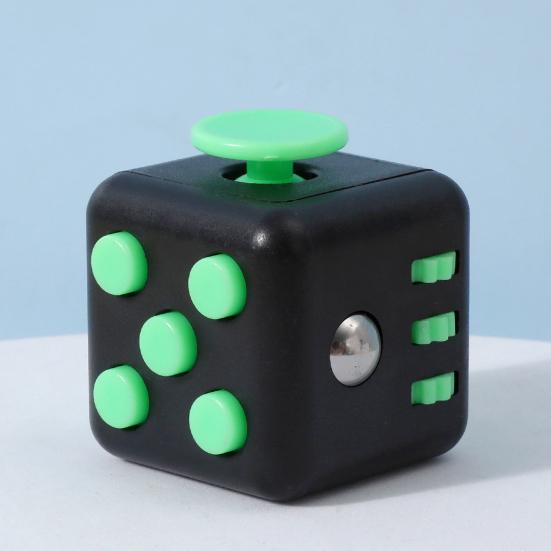 Stress Relief Mini Cube Toy Portable Six-Sided Anxiety Relieving Cube Home Office Worker Silent Calming Cube Sensory