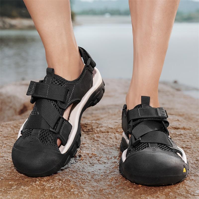 Fashion Lightweight Men's Summer Sandals Soft Comfortable Anti-collision Toe Sneakers Quick-Dry Wading Aqua Shoes Antiskid Beach Sandaly