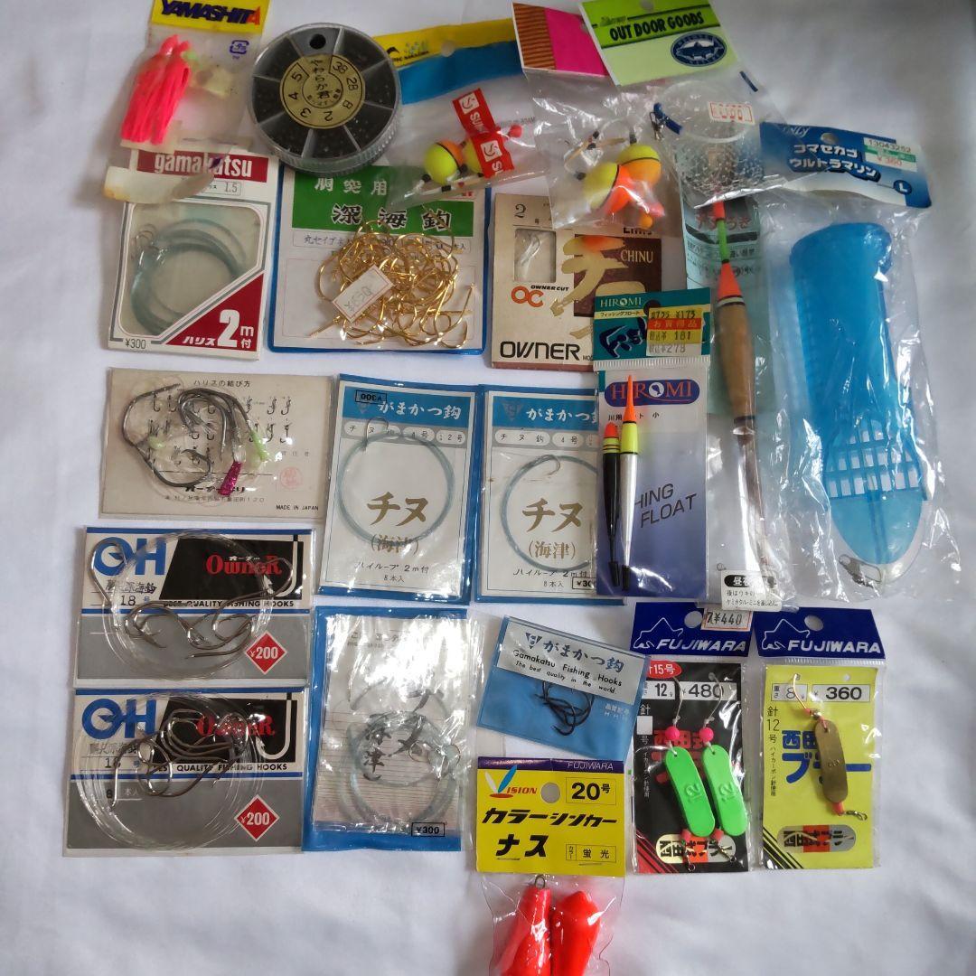 Used Fishing supplies set bulk sale needle with thread float