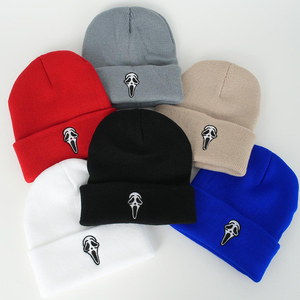 

Унісекс Модна В язана Шапка з Вишитим Дизайном Черепа для Вулиці, Альпінізму та Подорожей. M (56-58cm) білий