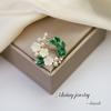 Retro Gardenia Pearl Brooch: Elegant Round Alloy Accessory for Suits and Coats