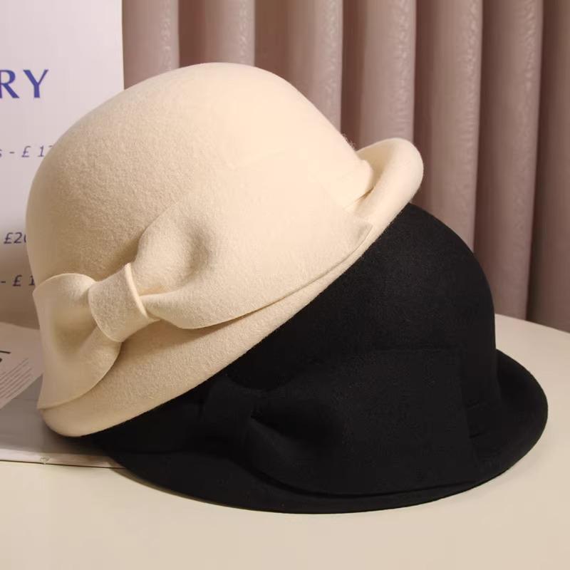 Face Looking Hepburn Style Curled Bow Hat for Women with Dome Temperament, Daughter In Law Style Wool Wool Fashion Hat