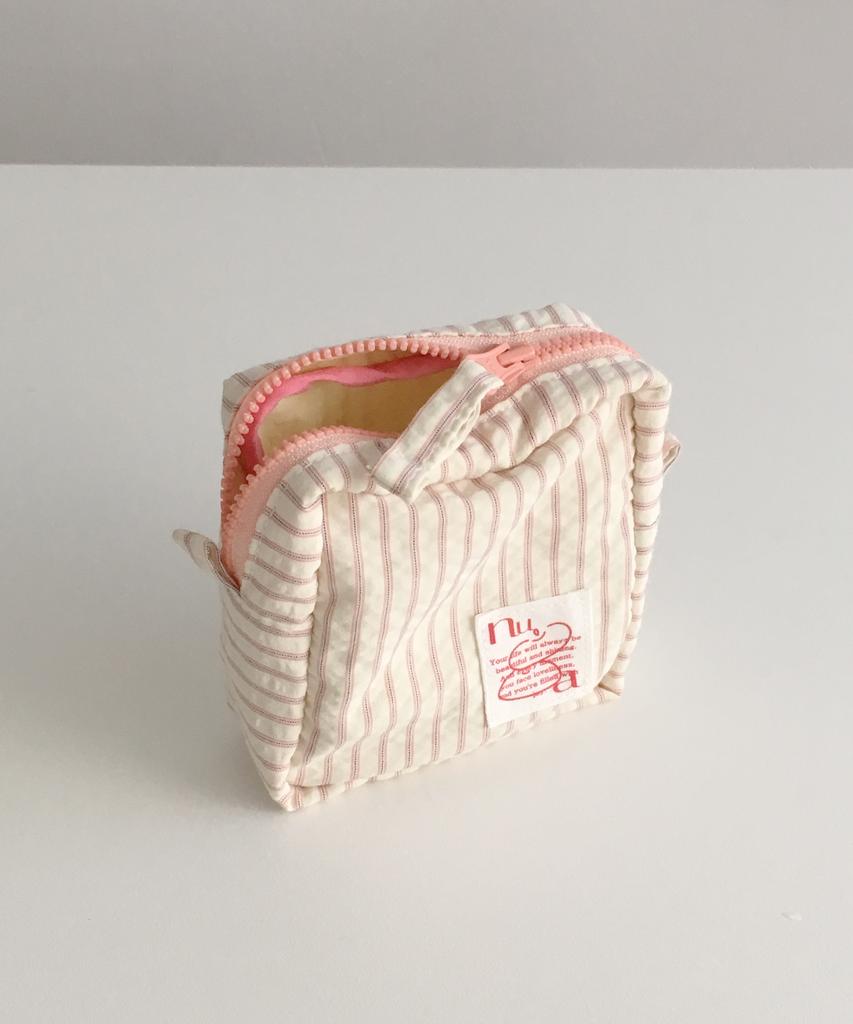 Nuaname Peach Basket Stripe Pouch