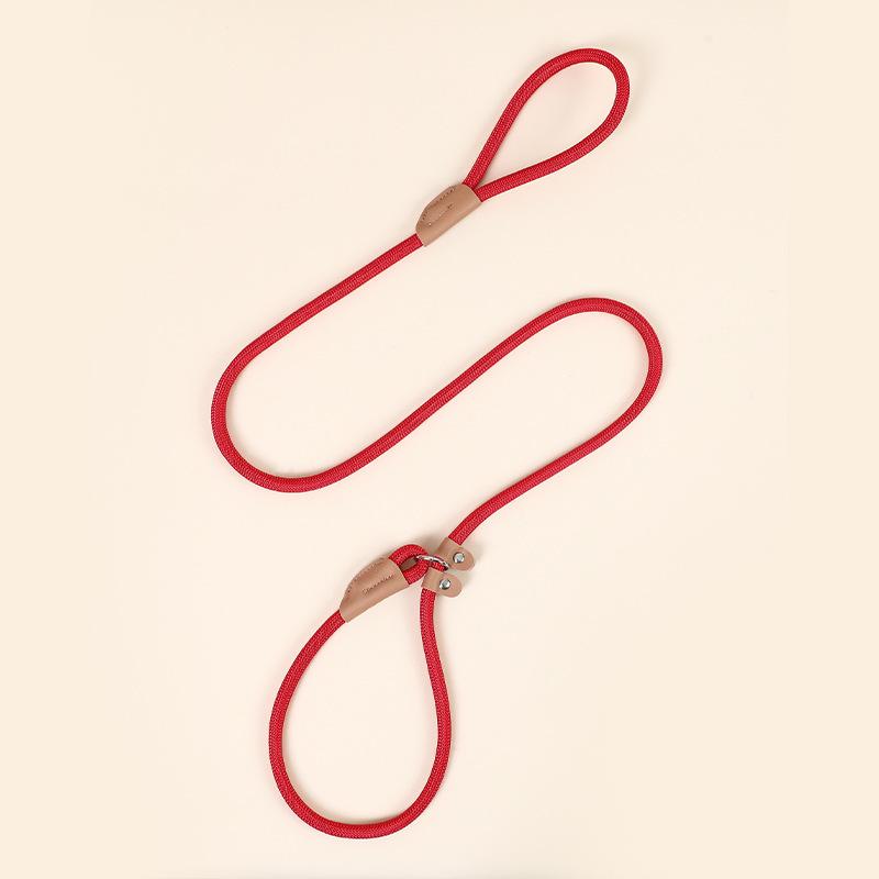 

Нейлоновая веревка P-цепь Тяга с кусочками коровьей кожи, Круглая P-веревка для тренировки ходьбы с собакой, Затягивающийся и выдвижной P-поводок для собаки 1.5*0.6 красный