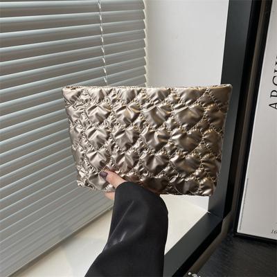 Japanese And Korean Quilting Love Cosmetic Bag Lipstick Change Bag Portable Carry-On Clutch Bag Cute Wash Storage Bag
