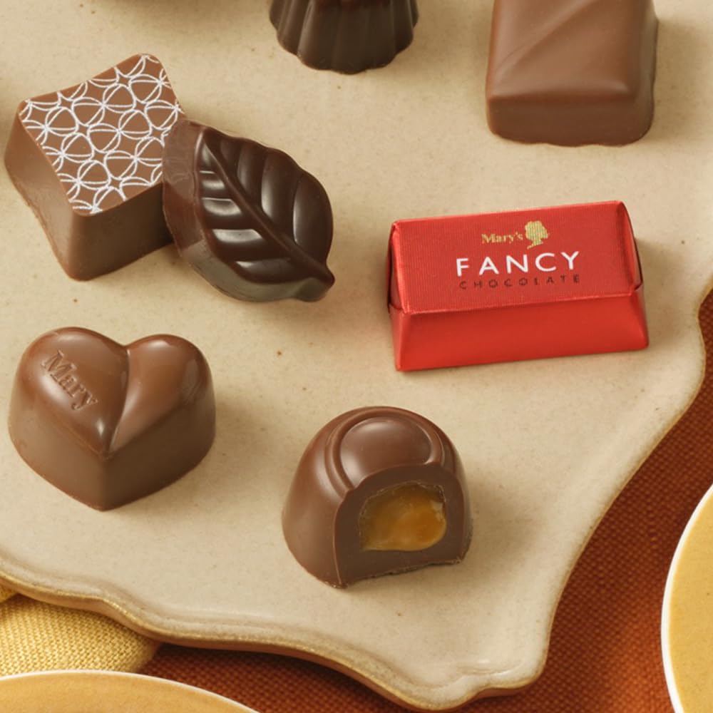 Шоколад Merry Chocolate Fancy Chocolate 12 штук в упаковке Подарочная карта прилагается Поздравительный подарок