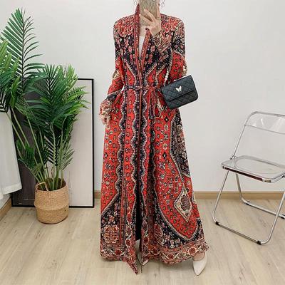 European & American-Style Plus Size Pleated Print Dress: Loose Fit, Lapel Collar, Long Sleeve, Tie Waist, Retro Temperament Design.