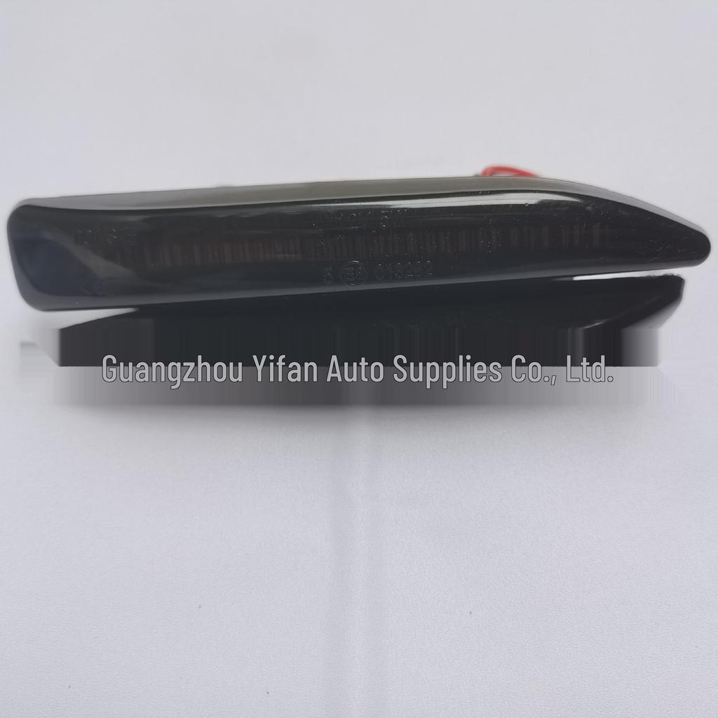 BMW 7 Series LED Dynamic Fender Turn Signal Light (E65-E68)