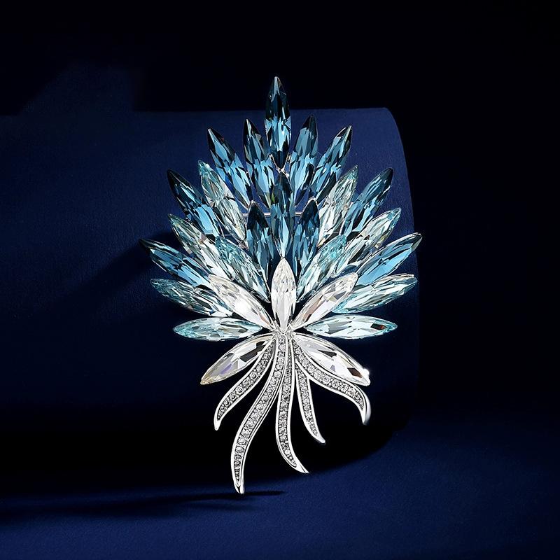 

Легкая роскошь постепенное изменение букет брошь высокого класса женственность хрустальный пшеничный корсаж нишевый дизайн Sense Pin костюм аксессуары