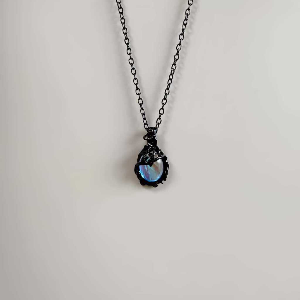 Vintage Alloy Necklace With Starry Sky Pendant For Party Wear